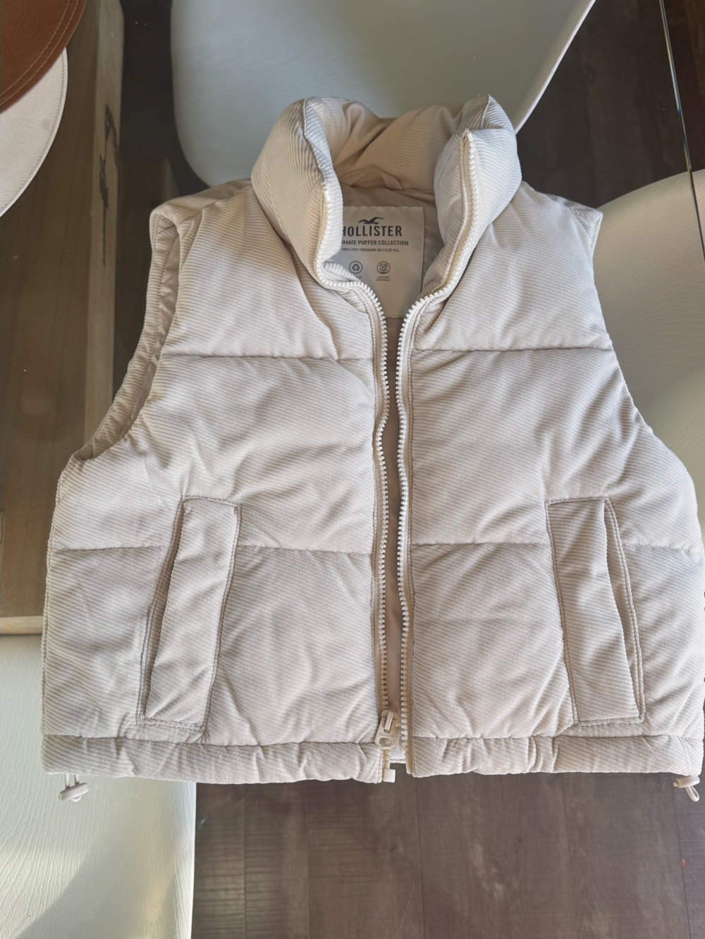 XXX-SM Hollister Quilted Cropped Corduroy Puffer Vest - Light Cream